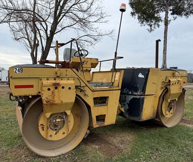BOMAG Smooth Drum Roller Compactor