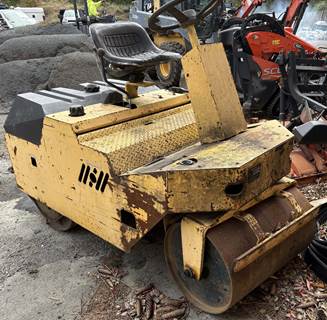 Beuthling B100 Smooth Drum Roller Compactor