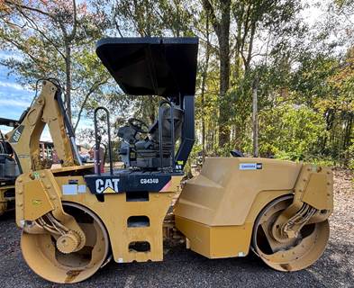 Caterpillar CB-434D Smooth Drum Roller Compactor