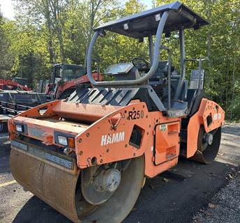 Hamm HD70 Smooth Drum Roller Compactor