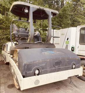Ingersoll-Rand DD-118HFA Smooth Drum Roller Compactor