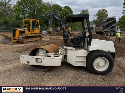 Ingersoll-Rand SD-70D TF Smooth Drum Roller Compactor