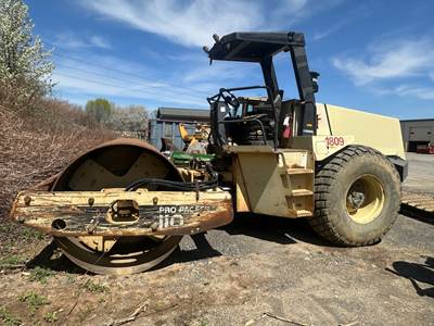 Ingersoll-Rand SD110D Smooth Drum Roller Compactor