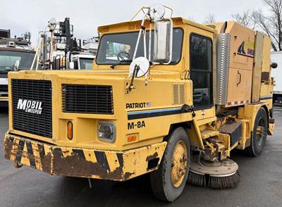 Athey Mobil M-8A Patriot Sweeper Truck