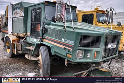 Athey Mobil Sweeper Truck