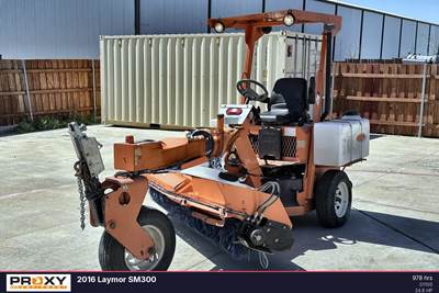 Lay-Mor SM300 Sweeper