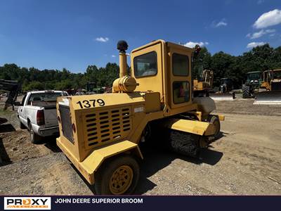 Superior Broom DT80J Sweeper