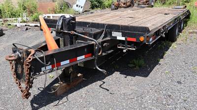 Trail King Tag Trailer