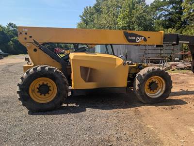 Caterpillar TL642 Telehandler
