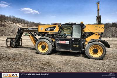 Caterpillar TL943C Telehandler