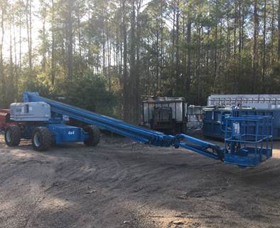 Genie Telescopic Boom Lift