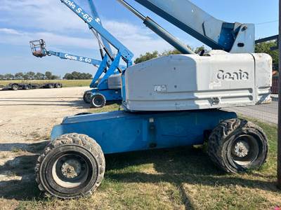 Genie S-60 Telescopic Boom Lift