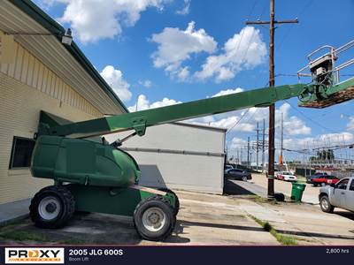 JLG 600S Telescopic Boom Lift