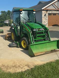 John Deere 3320 Tractor