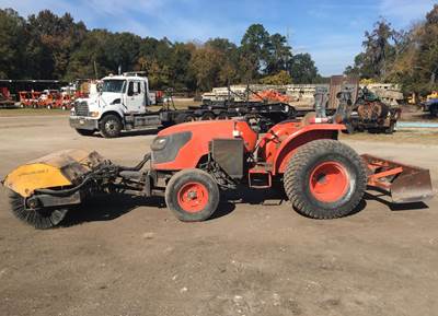 Kubota MX4700F Tractor