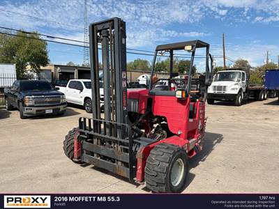 Moffett M8 55.3 Piggyback Forklift