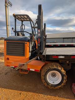 Moffett M8 55.3 NX Piggyback Forklift