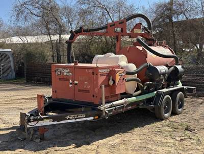 Ditch Witch FX30 Hydro Vacuum Excavator