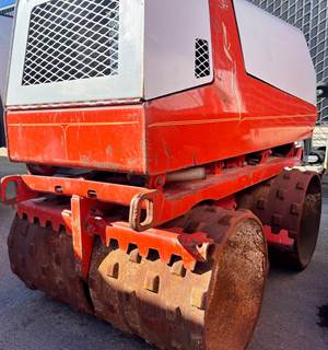 Ingersoll-Rand TC-13 Walk / Tow Behind Compactor