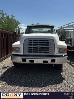 Ford F-800 Water Truck