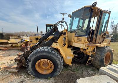 Caterpillar IT28F Wheel Loader