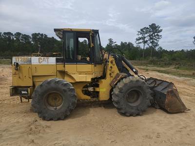Caterpillar IT28F Wheel Loader