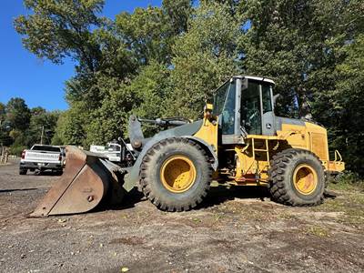 John Deere 624J Wheel Loader