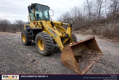 Komatsu WA250-3 Wheel Loader