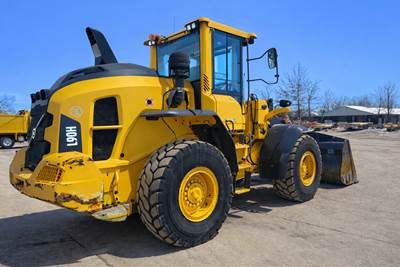 Volvo L90H Wheel Loader