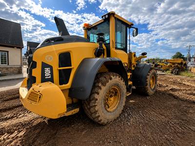 Volvo L90H Wheel Loader