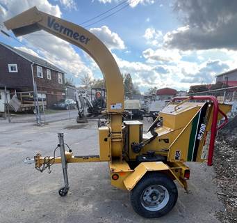 Vermeer BC700XL Towable Wood Chipper