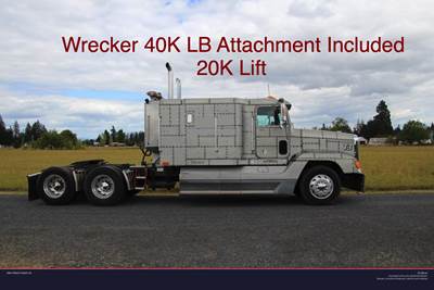 Freightliner 120 Wrecker Tow Truck