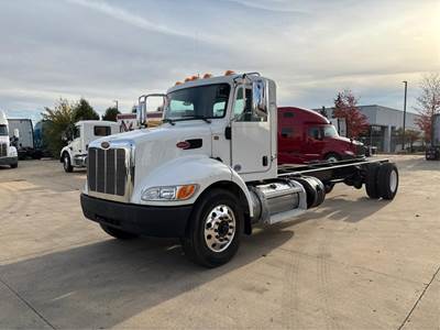 Peterbilt 337 Single Axle Cab & Chassis Truck - Paccar