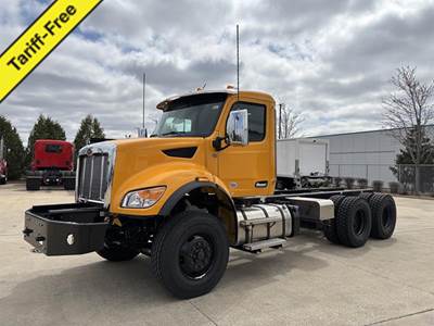 Peterbilt 548 Cab & Chassis Truck - Paccar, 330HP, 6 Spd Speed