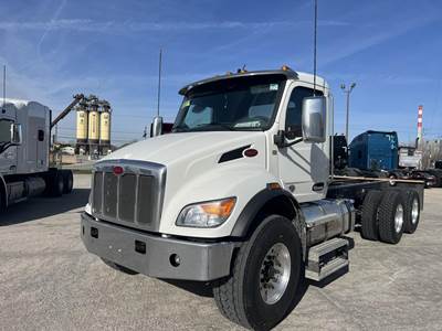 Peterbilt 548 Tandem Axle Cab & Chassis Truck - Paccar, 370HP, Automatic