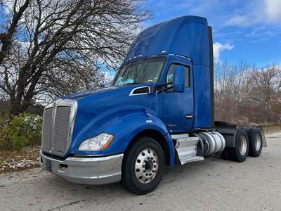 Kenworth T680 Day Cab Truck - Cummins 450HP, Automatic