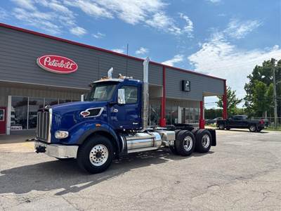 Peterbilt 567 Day Cab Truck - Cummins 565HP, Amt