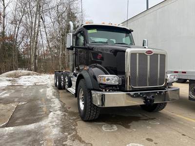 Peterbilt 567 Day Cab Truck - Paccar 510HP, 18 Spd Speed