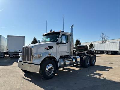 Peterbilt 567 Day Cab Truck - Paccar 455HP, 18 Spd Speed