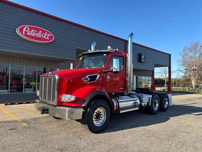 Peterbilt 567 Day Cab Truck - Cummins 565HP, Manual
