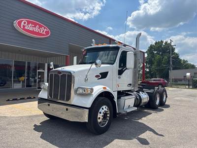 Peterbilt 567 Day Cab Truck - Paccar 455HP, 13 Speed Manual