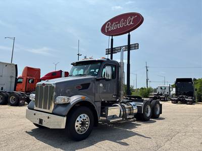 Peterbilt 567 Day Cab Truck - Paccar 455HP, 12 Spd Speed