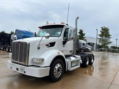 Peterbilt 567 Day Cab Truck - Paccar 455HP, 12 Speed Automatic