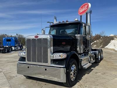 Peterbilt 589 Day Cab Truck - Cummins 605HP, Amt