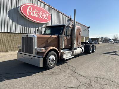 Peterbilt 589 Day Cab Truck - Cummins 565HP, 18 Spd Speed