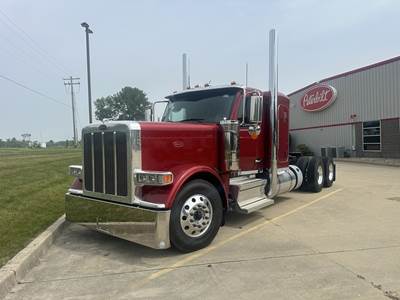 Peterbilt 589 Day Cab Truck - Cummins 565HP, 18 Spd Speed