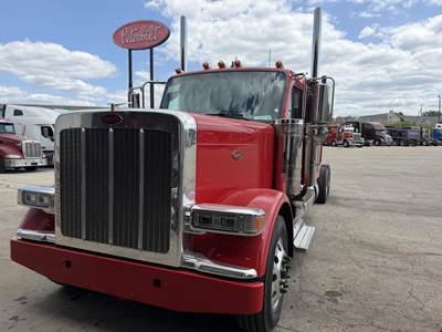 Peterbilt 589 Day Cab Truck - Cummins 565HP, 18 Spd Speed