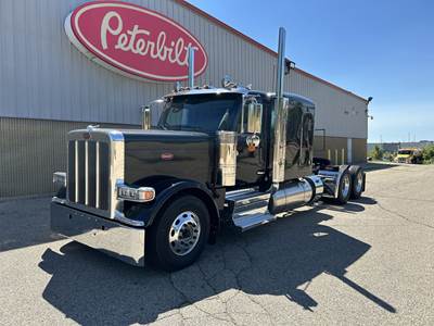 Peterbilt 589 Day Cab Truck - Cummins 565HP, 18 Spd Speed