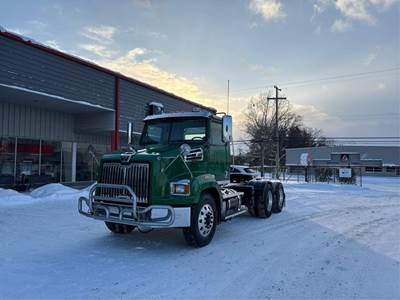 Western Star 4700 Day Cab Truck - Detroit 505HP, Automatic