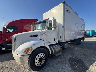 Peterbilt 337 Box Truck - 250HP, Automatic